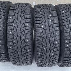 お話し中スパイクタイヤ215/65r16