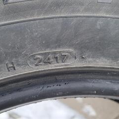 お話し中スパイクタイヤ215/65r16