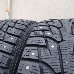 お話し中スパイクタイヤ215/65r16