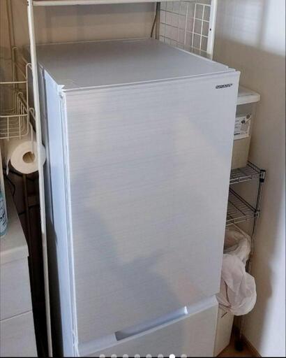 超美品使用期間2ヶ月！シャープ冷蔵庫179L 一人暮らし冷蔵庫
