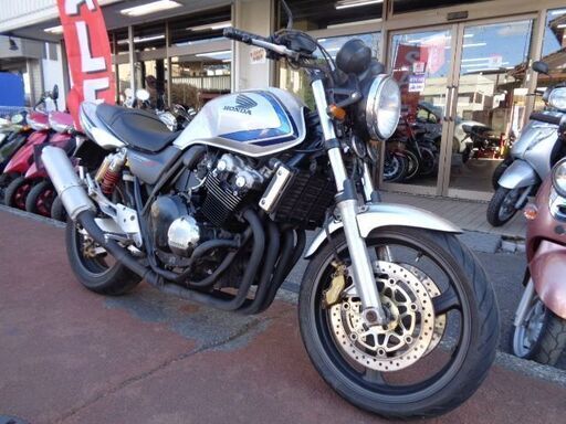 NO.4598　ＣＢ４００ＳＦＶーＳＰＥＣⅡ　水冷４サイクルＤＯＨＣ１６バルブ４気筒４００ｃｃ　ＶＴＥＣエンジン　スペンサーカラー（シルバー＆ブルーライン）　☆彡