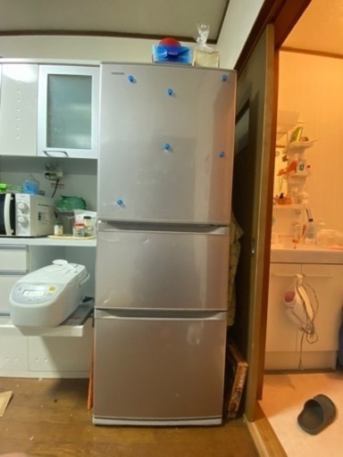 冷蔵庫　330l