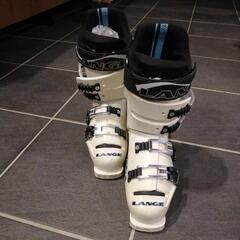スキーブーツ　スキー靴　24.5ｻｲｽﾞ　LANGE