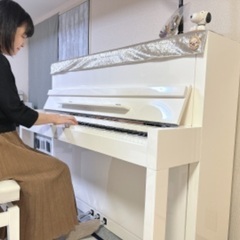 福岡市中央区天神 大人のためのピアノ、ボーカル、ギター教室
