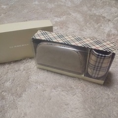 BURBERRY ポーチ&ハンカチ