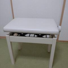 ピアノ 椅子(1月21日までに引取りに来れる方)