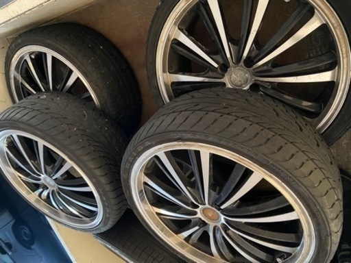 ファッション 215/35/R18 4穴 夏タイヤ