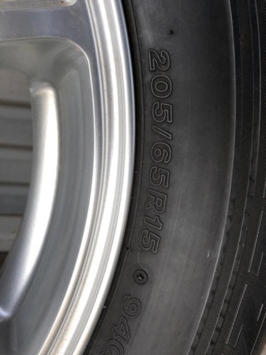 ダンロップスタッドレスタイヤ＆ホイール(5穴）4本セット195/ 65R /15 