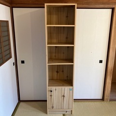 木製の長身棚