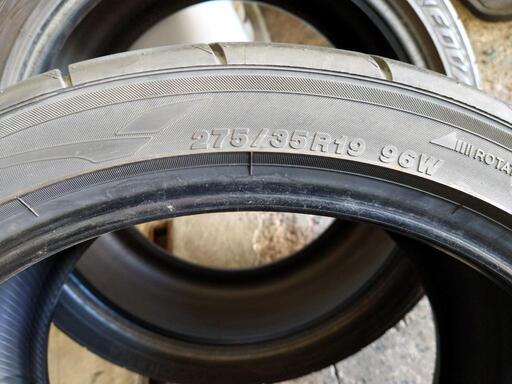 【値下げ】中古タイヤ YOKOHAMA NEOVA 275/35R19 値下げ】中古タイヤ YOKOHAMA NEOVA 275/35R19