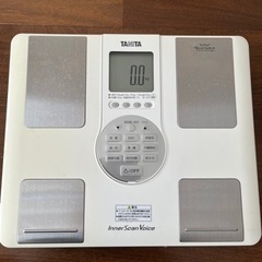 タニタ　体重計デジタル