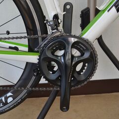 TREK　MADONE　トレック　マドン5.2　フルカーボンロードバイク　ボントレガーAURA5　