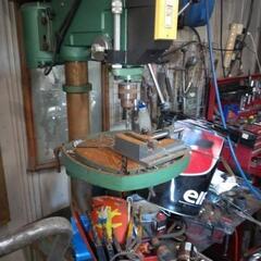 お急ぎ！1/15まで半自動溶接機、卓上ドリル