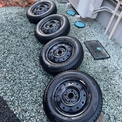 軽自動車スタッドレスタイヤ 145/80R13