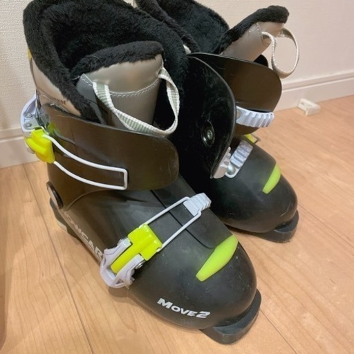 中古　120cmスキー板　ビンディング　22cmブーツ
