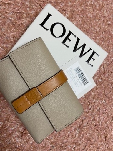 LOEWE 三つ折財布(中古)