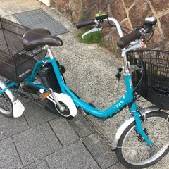 地域限定送料無料　ヤマハ　パスワゴン　三輪車　新基準　15,4AH　2021年　青　アシスタワゴン　ビビライフ　神戸市　電動自転車　