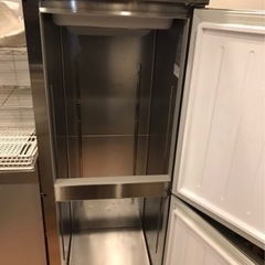 業務用冷凍庫　年式2020年　
