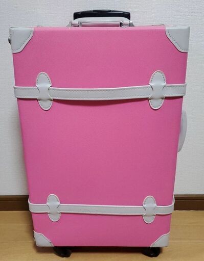 siFFler(シフレ)　レトロ　キャリーバッグ　ピンク