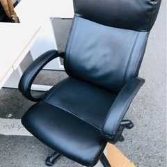 5KM以内配送無料　オフィス用椅子
