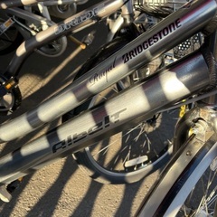 ★店頭にて試乗可★ 人気シリーズ アルベルトロイヤル J2101 BRIDGESTONE ブリヂストン アルベルトロイヤル Albert Royal 27インチ 5段変速ギア付自転車 LEDオートライト クリーニング、簡易メンテナンス済み　新品参考価格101,970円 【リユースのサカイ柏店】 中古自転車 　流山市 中古自転車 松戸市 中古自転車 我孫子市 中古自転車 船橋市 中古自転車 守谷市 中古自転車 取手市 中古自転車