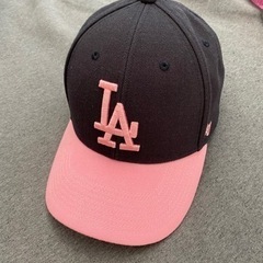 LA ロサンゼルス　ピンク帽子