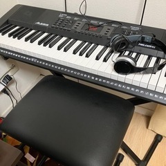 0円　電子ピアノ　61鍵盤　多機能　Alesis 椅子　台座　ヘ...