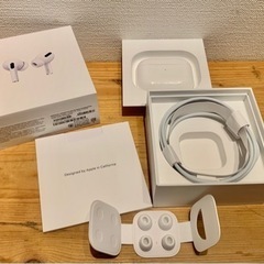 AirPods Pro MWP22J/A 第一世代　値下げました