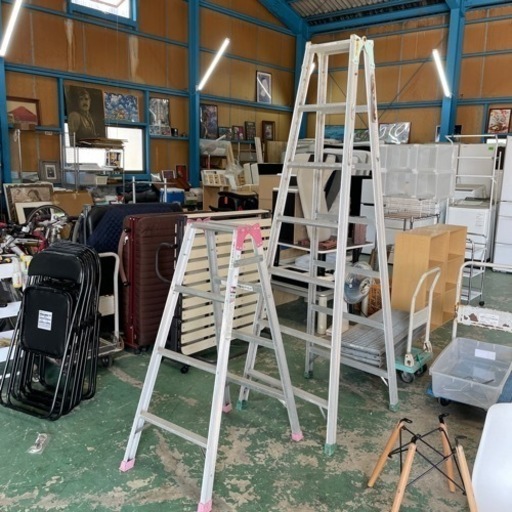アルインコ製の脚立☆中古品ですがまだまだ使えます２つセット