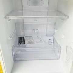 ③10338?1月14～15日限定無料配達?AQUA 3D冷蔵庫 2017年の通販はau 