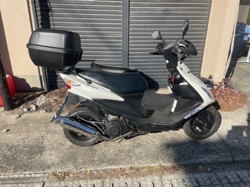 アドレスv125sリミテッド　タイヤ新品　自賠責残あります。本日終了です。 アドレスv125sリミテッド タイヤ新品 自賠責残あります。本日終了です。