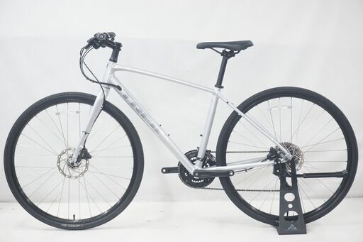 TREK 「トレック」 FX2 DISC 2022年モデル クロスバイク