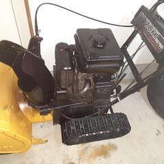 スズキ除雪機755になります。