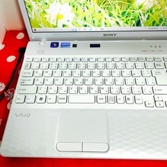 A-24お姫様みたいなダイヤモンド柄PC