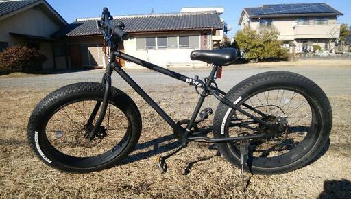かなりデカいファットバイクです！