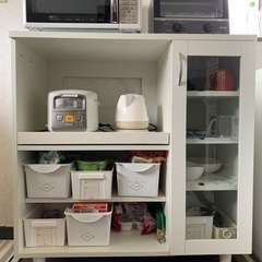 食器棚／キッチンボード