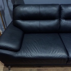 ☑️メル売約済　極上現行ニトリフリオKD15万3人掛け本革ソファー高級1枚革使用