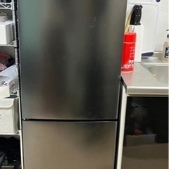 【1/28引取希望】2020年製　Maxzen 157L冷蔵庫