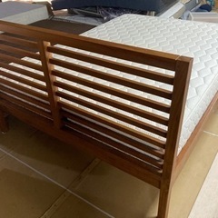 ● ダブルベッド、SCANTEAK、ベッドフレーム、マットレス、セット