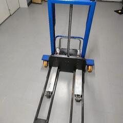 イノリフト風のリフト 未使用ですが動きが渋いです