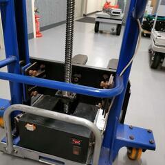 イノリフト風のリフト 未使用ですが動きが渋いです