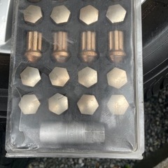 タイヤホイールセット　エクストレイル(t31)に使用