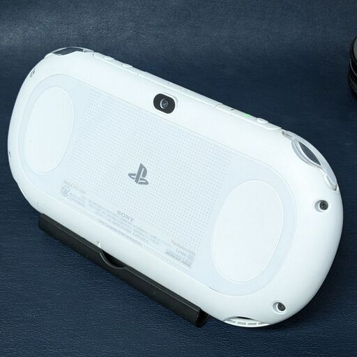 PlayStation Vita（PCH-2000シリーズ）マインクラフト付き Wi-Fiモデル