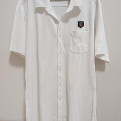 浦添高校 男子生徒用 半袖シャツと半袖ポロシャツ