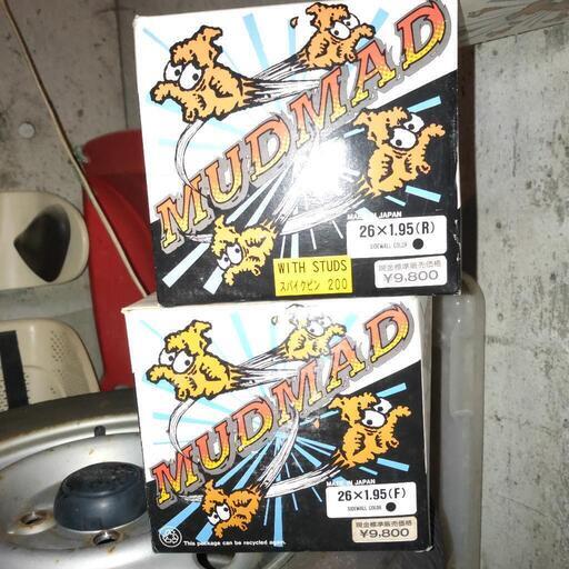 新品 IRC MUDMAD スパイクタイヤ 26×1.95