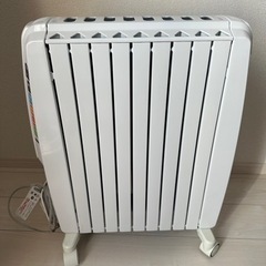デロンギオイルヒーター　DeLonghi QSD0915-WH 美品
