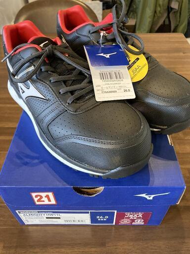 ミズノ　安全靴　26cm　ミズノウェーブ搭載　新品未使用品　箱付　mizuno　オールマイティ ＨＷ11L
