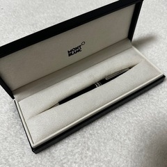 モンブラン　ボールペン　(開封済み　新品未使用)