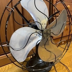 動作品　扇風機