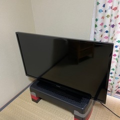 テレビ　40型　フナイ